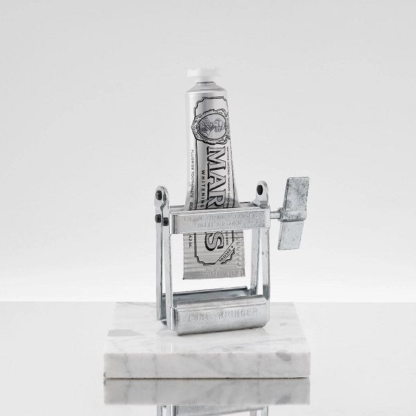 خمیر دندان مارویس سفیدکننده، راهی مؤثر برای داشتن لبخندی درخشان